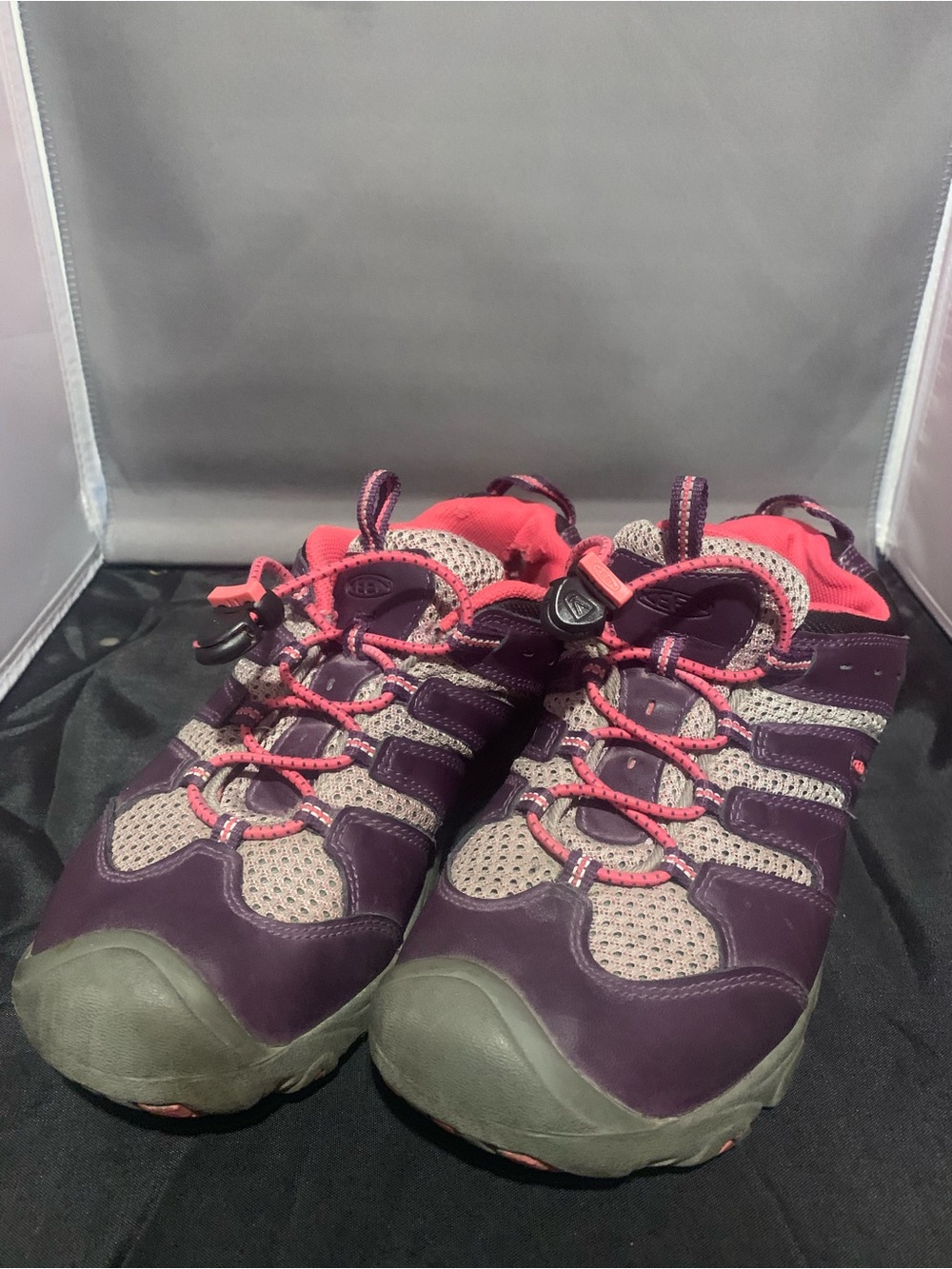 Keen Women's Koven Low Hiking Shoes